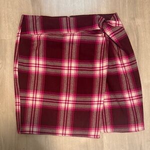 LOFT Plaid Pencil Skirt in Burgundy and Pink